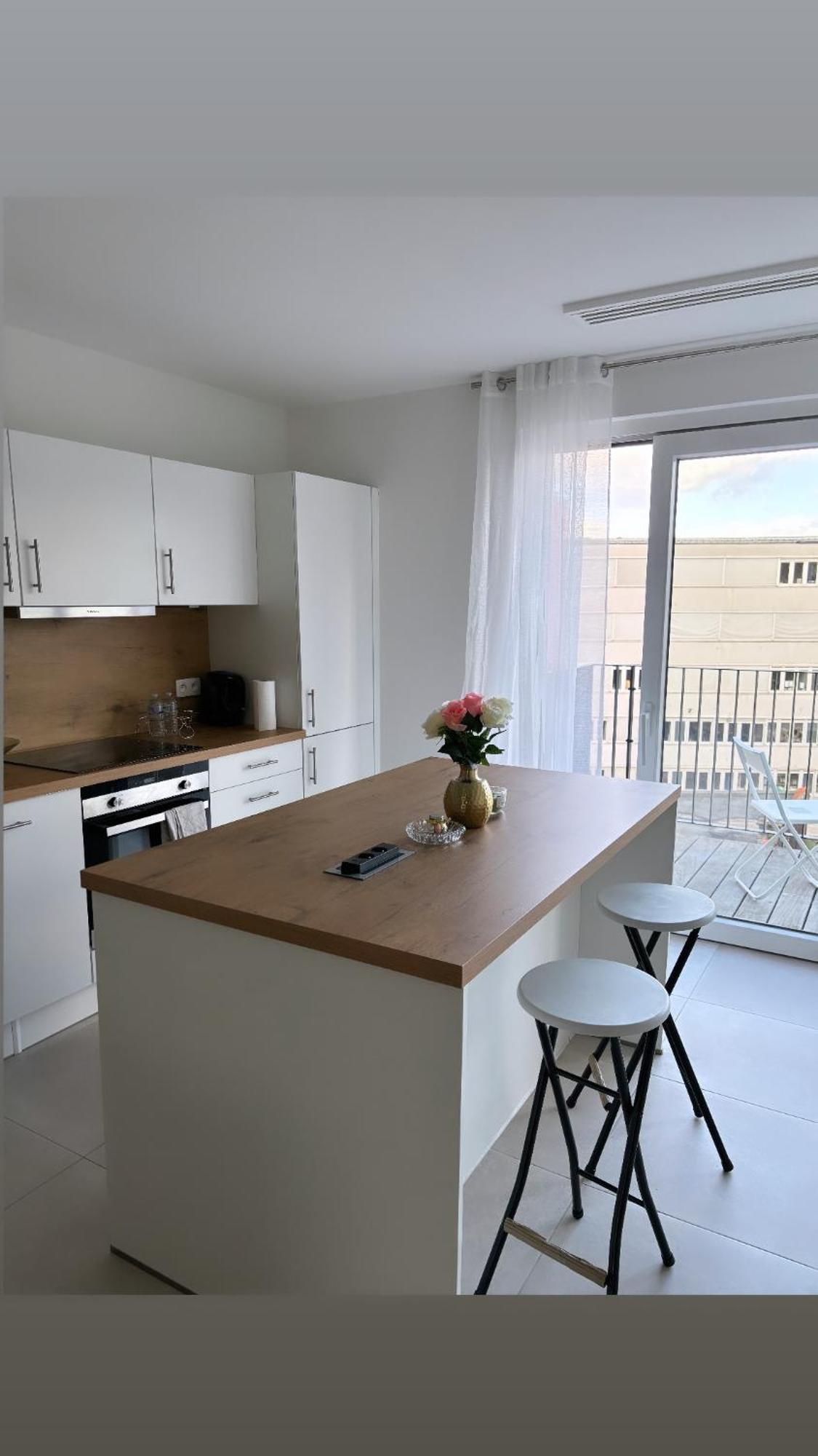 2 Bedrooms Luxury Apartment - Guillemins Льеж Экстерьер фото